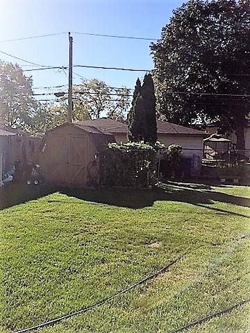 1081 Irwin Ave, Des Plaines, IL 60018 photo 4
