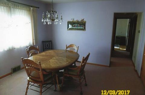 412 E Bevan Dr, Joliet, IL 60435 photo 8