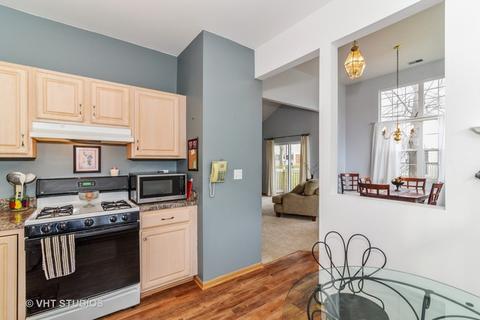 1402 Fox Hound Trl, Beecher, IL 60401 photo 4