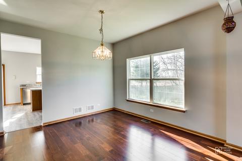 1847 Burton Dr, Bartlett, IL 60103 photo 15