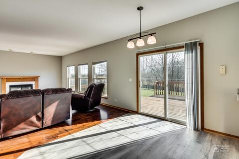 1847 Burton Dr, Bartlett, IL 60103 photo 18