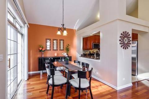 637 Prestwick Ln, Wheeling, IL 60090 photo 5