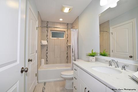 1203 Wakeman Ave, Wheaton, IL 60187 photo 10