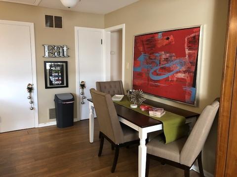 983 S 6th Ave, Des Plaines, IL 60016 photo 9