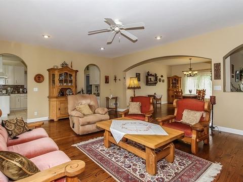 418 Rainbow Dr, Sleepy Hollow, IL 60118 photo 6