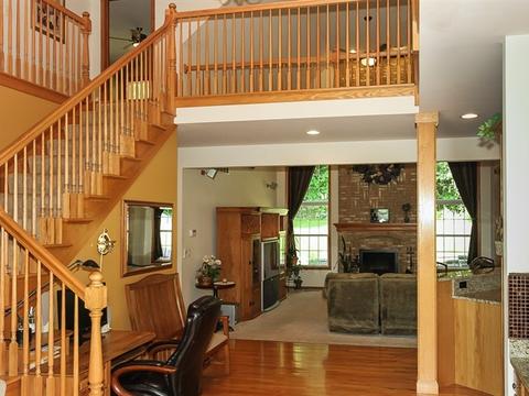 226 S Devon Ave, Bartlett, IL 60103 photo 4