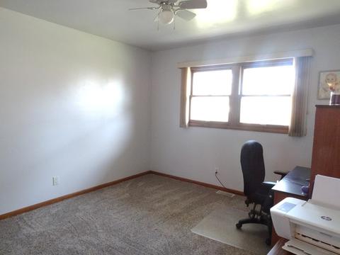 1020 E Division St, Lockport, IL 60441 photo 9
