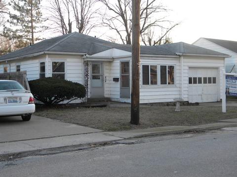 607 E Cherry St, Watseka, IL 60970 photo 31