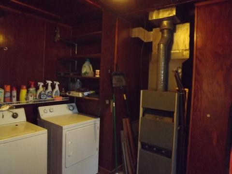 607 E Cherry St, Watseka, IL 60970 photo 17