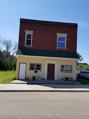 351 E Walnut St, Oglesby, IL 61348 photo 2