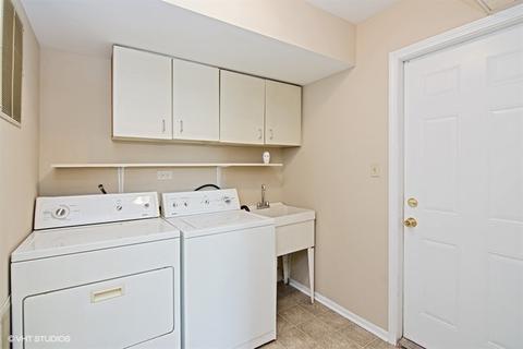 787 Kristy Ln, Wheeling, IL 60090 photo 13