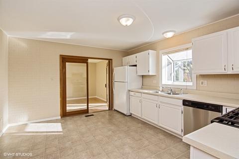 787 Kristy Ln, Wheeling, IL 60090 photo 9