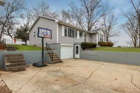 514 N Tower Rd, Freeport, IL 61032 photo 5