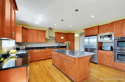 7641 Pineview Ct, Frankfort, IL 60423 photo 2