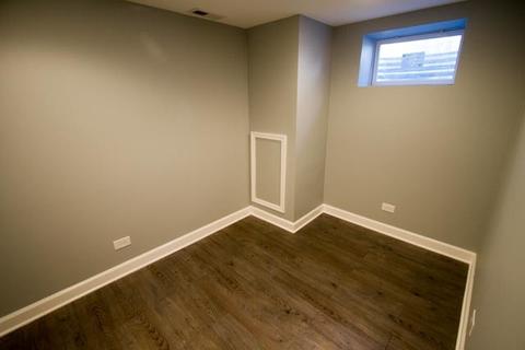 950 2nd Ave, Aurora, IL 60505 photo 22