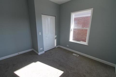 950 2nd Ave, Aurora, IL 60505 photo 5