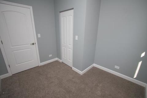 950 2nd Ave, Aurora, IL 60505 photo 9