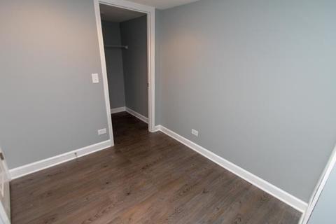 950 2nd Ave, Aurora, IL 60505 photo 23