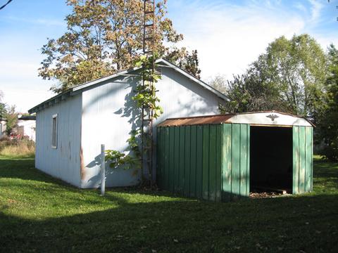 421 W 9th St, Mcnabb, IL 61335 photo 4