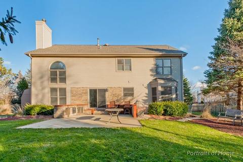 1110 Deep Woods Dr, Elgin, IL 60120 photo 23