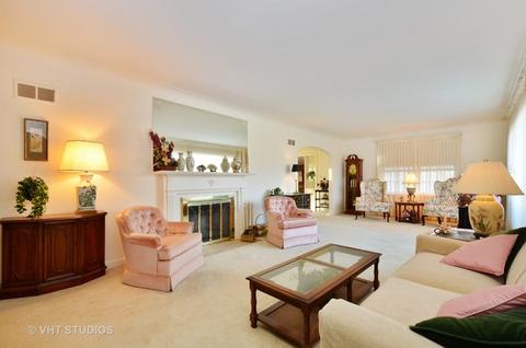 835 Glenview Rd, Glenview, IL 60025 photo 2