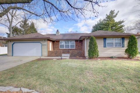 904 S Adams St, Philo, IL 61864 photo 1