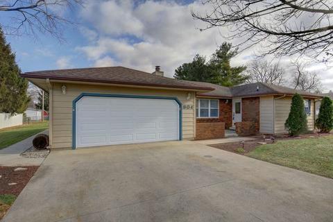 904 S Adams St, Philo, IL 61864 photo 2