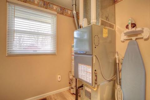 904 S Adams St, Philo, IL 61864 photo 36