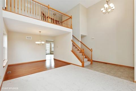 7414 Kenicott Ln, Plainfield, IL 60586 photo 4