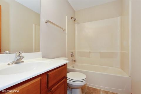 7414 Kenicott Ln, Plainfield, IL 60586 photo 15
