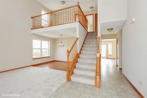7414 Kenicott Ln, Plainfield, IL 60586 photo 2