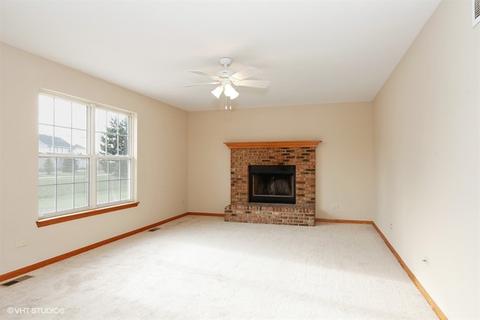 7414 Kenicott Ln, Plainfield, IL 60586 photo 8