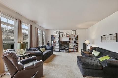 227 Edgewood Dr, Minooka, IL 60447 photo 9