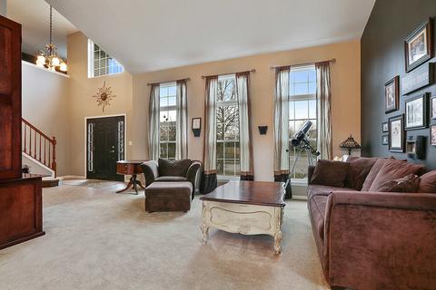 227 Edgewood Dr, Minooka, IL 60447 photo 4