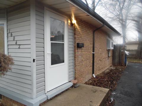 16042 Cambridge Ct, Markham, IL 60428 photo 2
