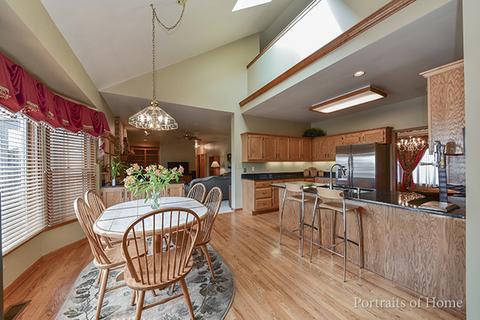 13053 Paul Cir, Plainfield, IL 60585 photo 4