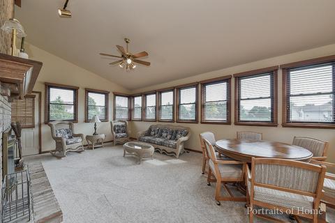 13053 Paul Cir, Plainfield, IL 60585 photo 6