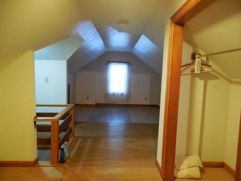702 E 16th St, Sterling, IL 61081 photo 9