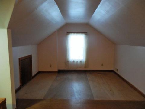 702 E 16th St, Sterling, IL 61081 photo 8