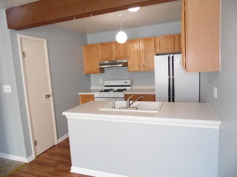 907 Royal Dr #4B, Mchenry, IL 60050 photo 6