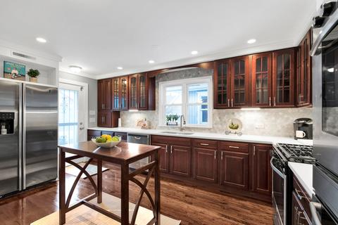 910 Hickory Ln, Naperville, IL 60540 photo 11