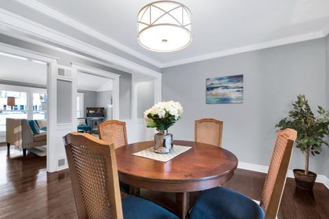 910 Hickory Ln, Naperville, IL 60540 photo 16