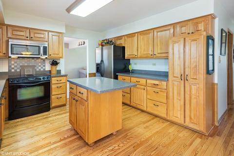 25226 W Willow Dr, Plainfield, IL 60544 photo 6