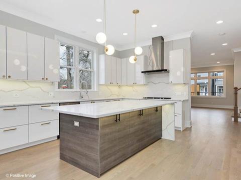 2429 N Artesian Ave, Chicago, IL 60647 photo 10