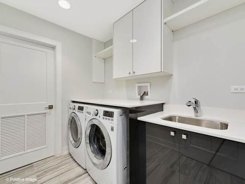 2429 N Artesian Ave, Chicago, IL 60647 photo 40