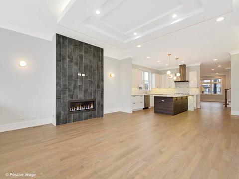 2429 N Artesian Ave, Chicago, IL 60647 photo 16