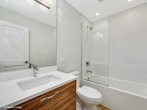 2429 N Artesian Ave, Chicago, IL 60647 photo 38