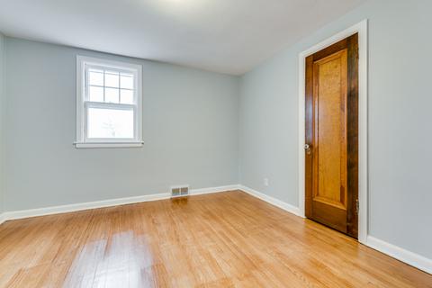 117 E 12th St, Lockport, IL 60441 photo 16