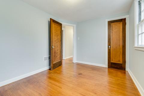 117 E 12th St, Lockport, IL 60441 photo 17