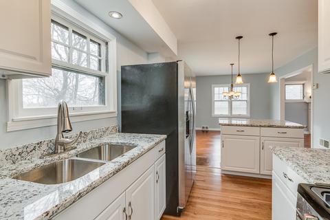 117 E 12th St, Lockport, IL 60441 photo 11